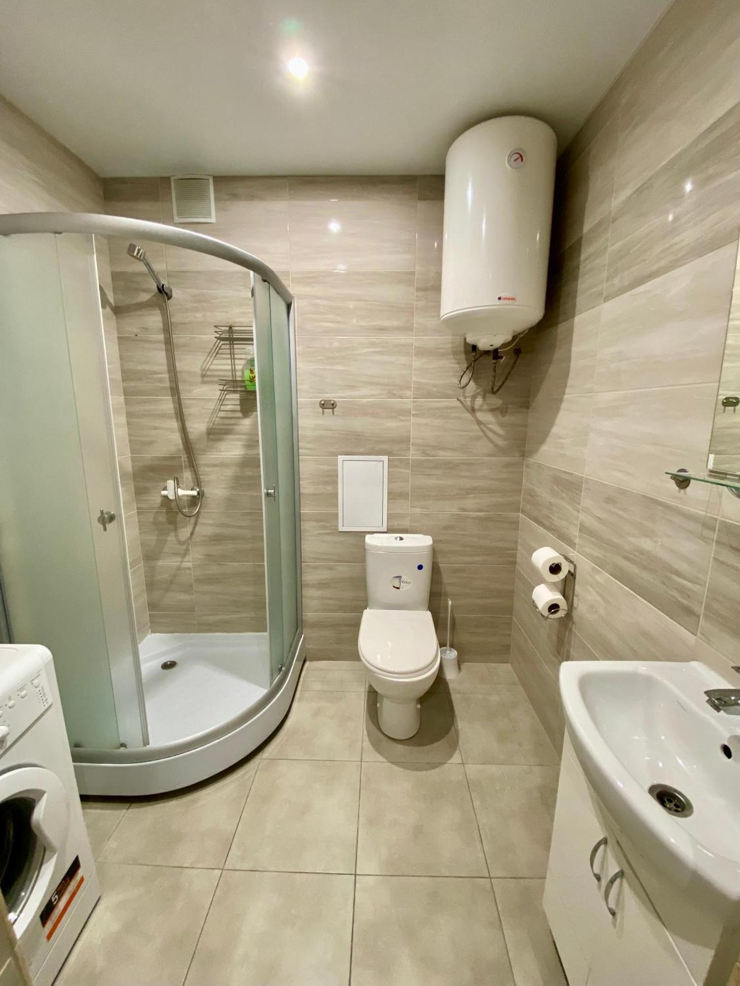 Flatservice Смарт-Квартира Біля Метро Васильківська В Жк Parkland Kiev Esterno foto
